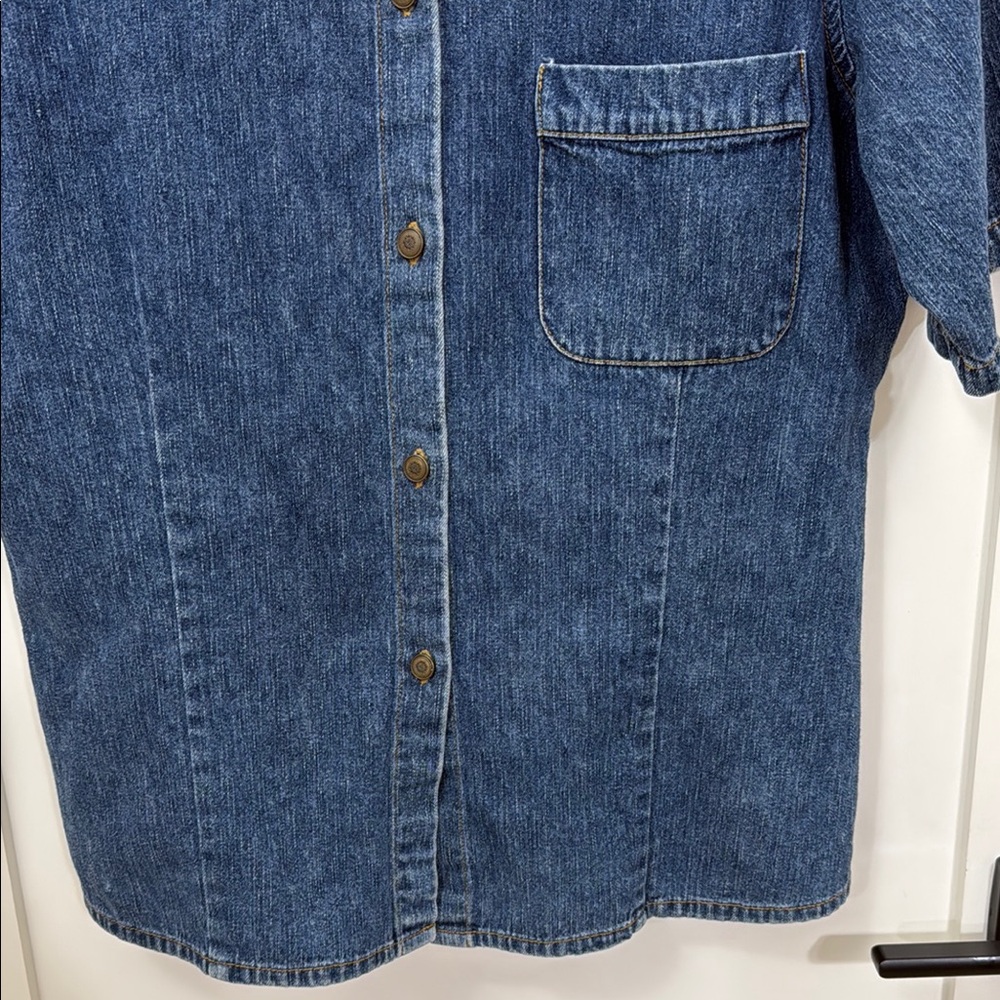 LAURA ASHLEY vintage Denim Blue Short Shirt - Picture 5 of 10